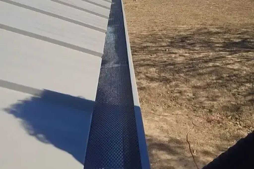 Seamless Gutter Installation