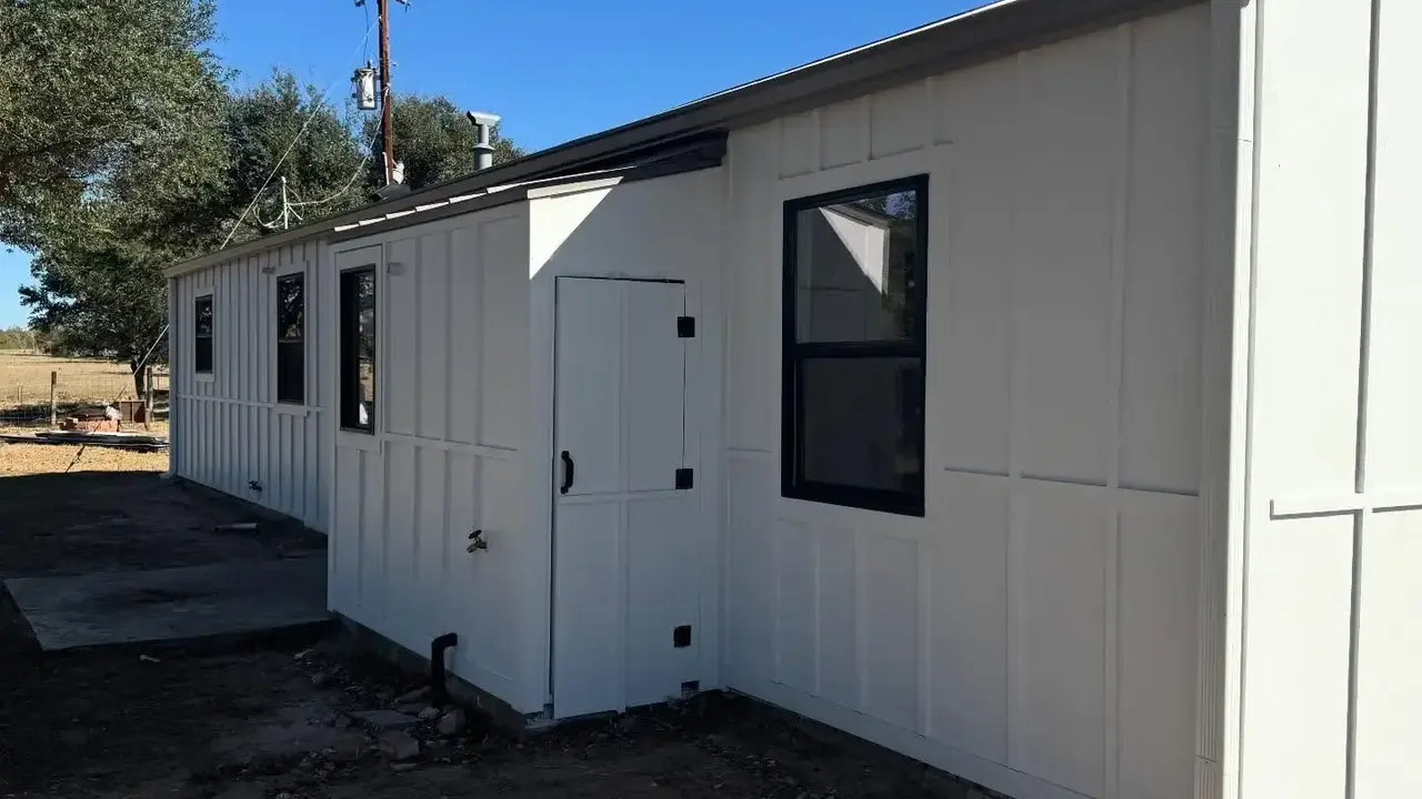 Seamless Gutter Installation