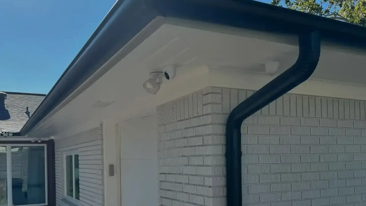 Seamless Gutter Installation